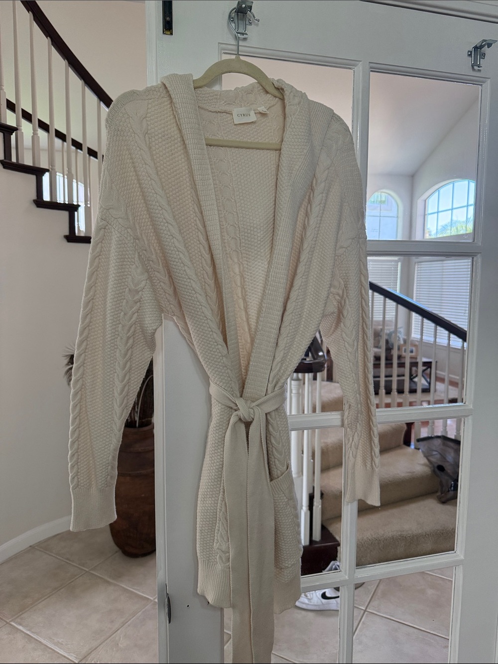 Cyrus Size Large Cream Cable-Knit Hooded Belted Cardigan